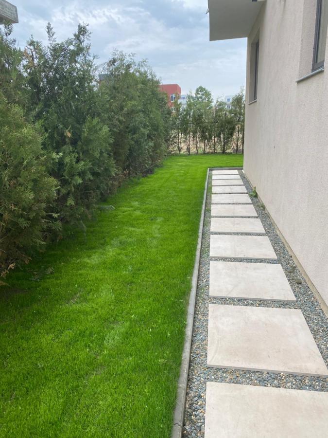 Rbk Residence Navodari Bagian luar foto