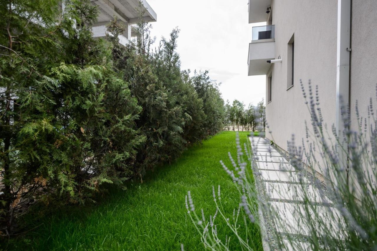 Rbk Residence Navodari Bagian luar foto