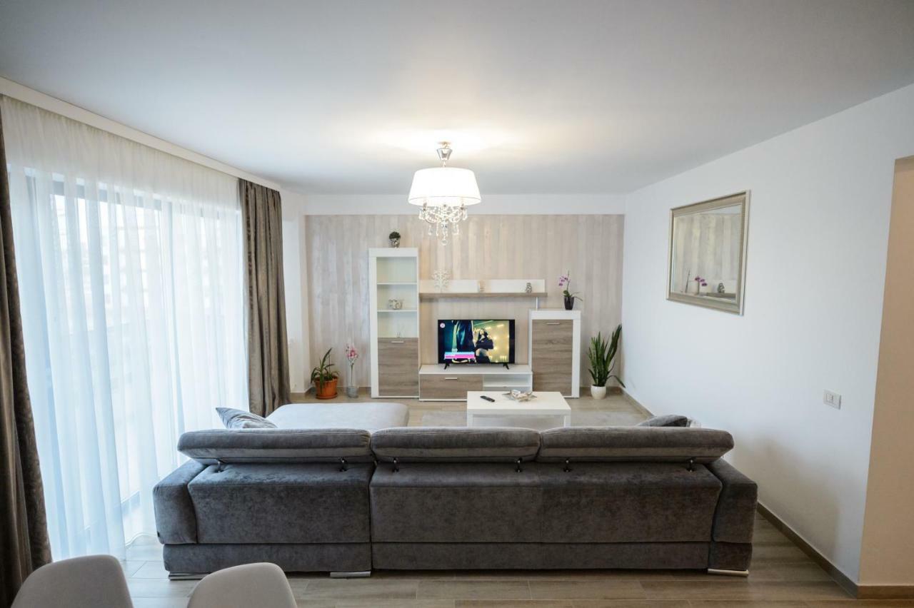 Rbk Residence Navodari Bagian luar foto